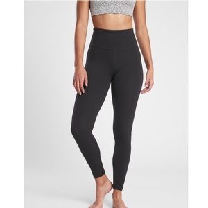 NWT Athleta Ultra High Rise Elation 7/8 Tight // Black #599750